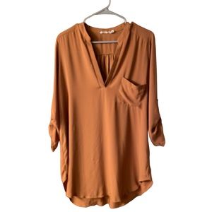 Lush 1/2 roll-up sleeve V-neck tunic blouse light and flowy  Sz:  L